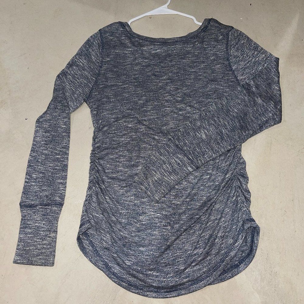 Liz Lange Maternity Long Sleeve Top